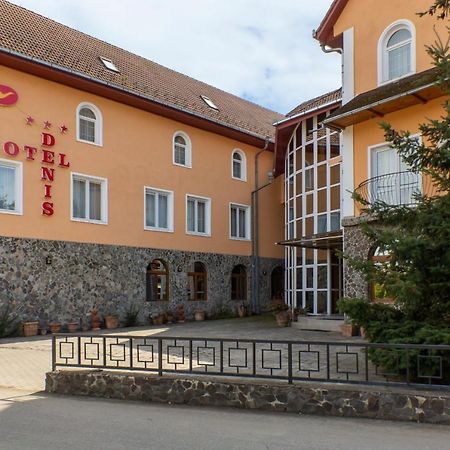 Hotel Denis Daneş Exteriér fotografie