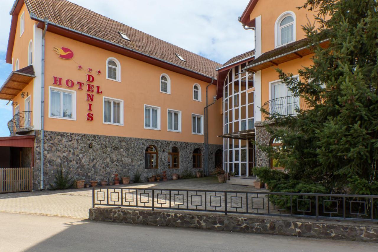 Hotel Denis Daneş Exteriér fotografie